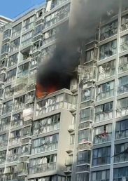 江蘇如東一小區(qū)疑似天然氣泄漏引發(fā)爆燃！重視家居安防，讓悲劇不再重演！